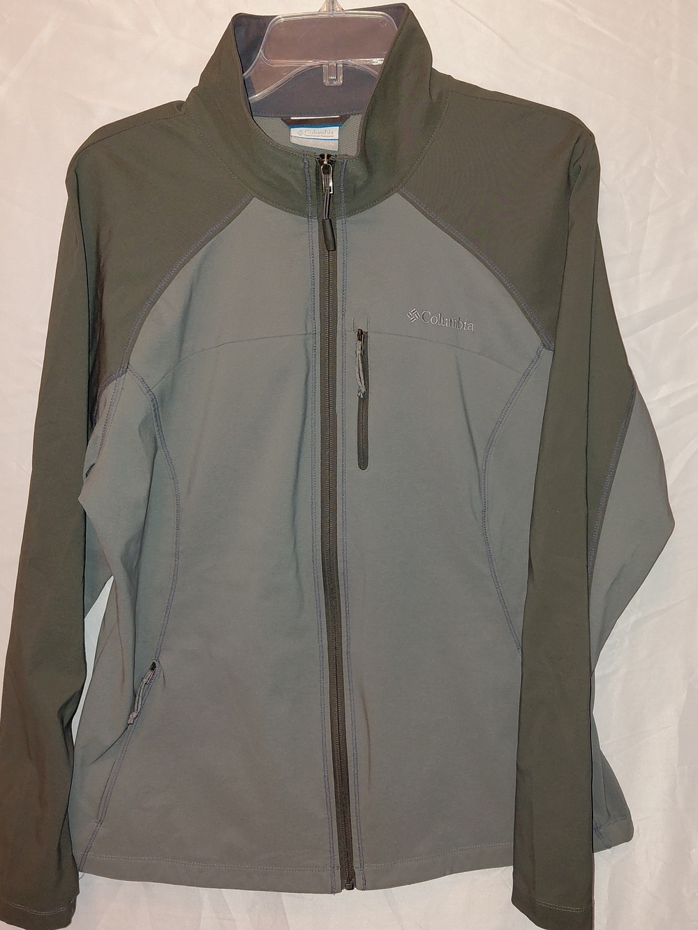 Columbia Men's Grey Softshell Jacket #2488